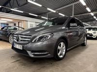 Begagnad Mercedes B200 136 HK (100 kW) 2012 Mörkgrå Minibuss