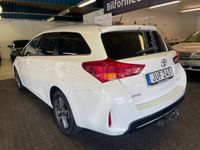 begagnad Toyota Auris Touring Sports 2.0 D-4D 124hk