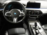 Begagnad BMW 530 M Sport 252 HK (185 kW) 2018 Vit Kombi
