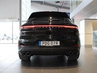 Begagnad Porsche Cayenne 305 HK (224 kW) 2023 Svart SUV