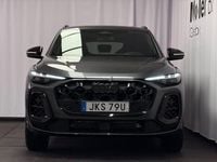 Ny Audi Q5 S-Line 367 HK (269 kW) 2025 Daytonagrå pärleffekt SUV