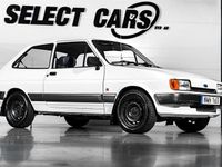 Begagnad Ford Fiesta 73 HK (53 kW) 1988 Vit Halvkombi