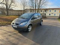Begagnad Mitsubishi Colt 95 HK (69 kW) 2007 Grå Halvkombi