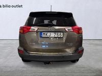 Begagnad Toyota RAV4 151 HK (111 kW) 2013 Brun Sedan