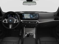 begagnad BMW 330e xDrive M Sport Drag Aktiv Fartpilot HiFi