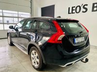 begagnad Volvo V60 CC D3 Summum Euro 6