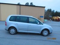 begagnad VW Touran 2.0 FSI Euro 4