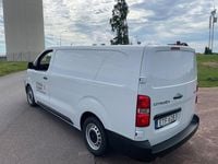 Begagnad Citroën e-Jumpy 100 kW (136 HK) 2024 Vit Minibuss