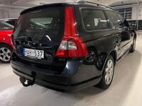 begagnad Volvo V70 2.4D Geartronic Momentum Euro 4