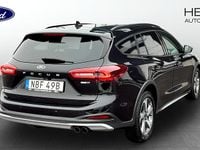 Begagnad Ford Focus Active 124 HK (91 kW) 2023 Svart Kombi