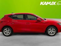 Begagnad Seat Leon Style 110 HK (80 kW) 2022 Röd Halvkombi