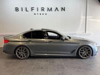 Begagnad BMW M550 463 HK (340 kW) 2017 Blå Sedan