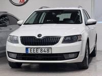 Begagnad Skoda Octavia Ambition 105 HK (77 kW) 2014 Vit Halvkombi