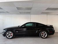 Begagnad Ford Mustang GT 305 HK (224 kW) 2006 Svart Sportkupé