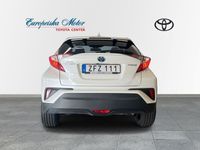 begagnad Toyota C-HR C-HR1,8 HYBRID X EDITION SKINN JBL VINTERHJUL M-VÄRM