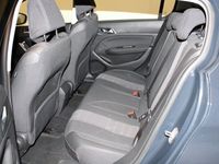 begagnad Peugeot 308 Allure 1.5 BlueHDi Aut 130 hk keyless, vhjul