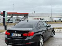 Begagnad BMW 320 184 HK (135 kW) 2014 Sedan