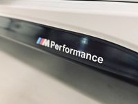 begagnad BMW 320 d xDrive 190hk M Sport Navi Drag Skinn M-performance