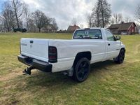 Begagnad Dodge Ram 1998 Vit Pickup