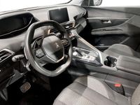 Begagnad Peugeot 5008 Active 131 HK (96 kW) 2022 Svart SUV