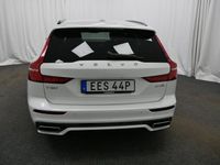 begagnad Volvo V60 D4 R-Design (Drag, 360-kamera Teknik pkt PRO)