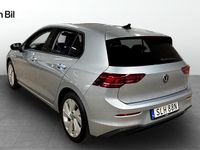 Begagnad VW Golf VIII Edition 150 HK (110 kW) 2024 Silver Halvkombi