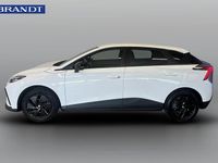 Begagnad MG MG4 EV 125 kW (171 HK) 2023 Vit Halvkombi