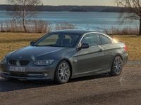 Begagnad BMW 325 204 HK (150 kW) 2010 Sportkupé