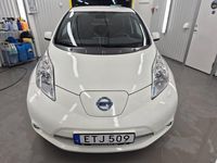 Begagnad Nissan Leaf 80 kW (109 HK) 2017 Vit Halvkombi