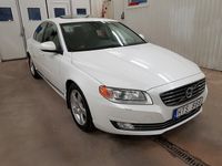 begagnad Volvo S80 D2 Aut Lucka Nav Drag WhitePearl 13500mil