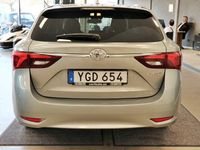 begagnad Toyota Avensis 1.8 Active Plus Euro 6 | Nyservad | SoV