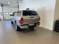 begagnad Toyota HiLux Dubbelhytt 2.4 150hk AWD Euro 6 Kåpa,Moms