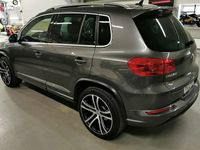 begagnad VW Tiguan 2.0 TDI 4Motion DSG 1 Ägare R-Line Euro 6