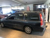 Begagnad Volvo V70 Business Edition 141 HK (103 kW) 2006 Blå Kombi