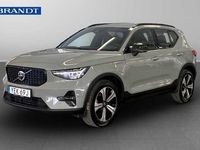 Begagnad Volvo XC40 210 HK (154 kW) 2023 Grön SUV