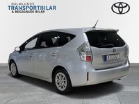 begagnad Toyota Prius Hybrid 1.8 CVT 7-sits 2013, Halvkombi