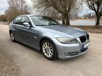 begagnad BMW 325 i Sedan Comfort, Dynamic 218hk | Drag | SoV-Hjul