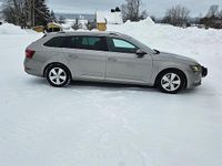 Begagnad Skoda Superb 190 HK (139 kW) 2017 Kombi