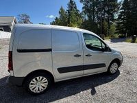 Begagnad Citroën Berlingo 90 HK (66 kW) 2013 Minibuss