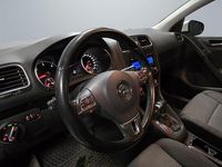 Begagnad VW Golf VI 106 HK (77 kW) 2010 Vit Halvkombi