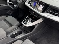 Begagnad Audi Q4 Sportback e-tron Advanced 150 kW (204 HK) 2023 Kiselgrå SUV