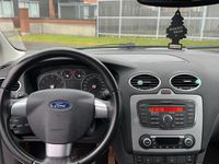 begagnad Ford Focus 5-dörrars 1.8 Flexifuel