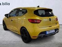 Begagnad Renault Clio IV Trophy 203 HK (149 kW) 2015 Gul Halvkombi