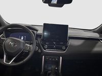Begagnad Toyota Corolla Cross Style 200 HK (147 kW) 2022 Vit SUV