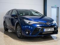 Begagnad Toyota Avensis Active 143 HK (105 kW) 2015 Blå Kombi