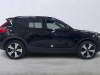 Begagnad Volvo XC40 Core 185 kW (252 HK) 2022 Svart SUV