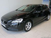 Begagnad Volvo V40 152 HK (111 kW) 2018 Svart samma som bilen Halvkombi