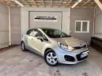 Begagnad Kia Rio 84 HK (61 kW) 2013 Grå Halvkombi