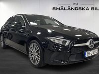 Begagnad Mercedes A250 218 HK (160 kW) 2021 Kosmossvart metallic Halvkombi