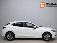 Begagnad Mazda 3 Inclusive 120 HK (88 kW) 2017 Vit Halvkombi
